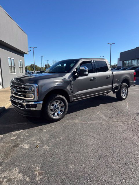 Certified 2023 Ford F250 Lariat w/ Lariat Ultimate Package AWD/4WD image 6