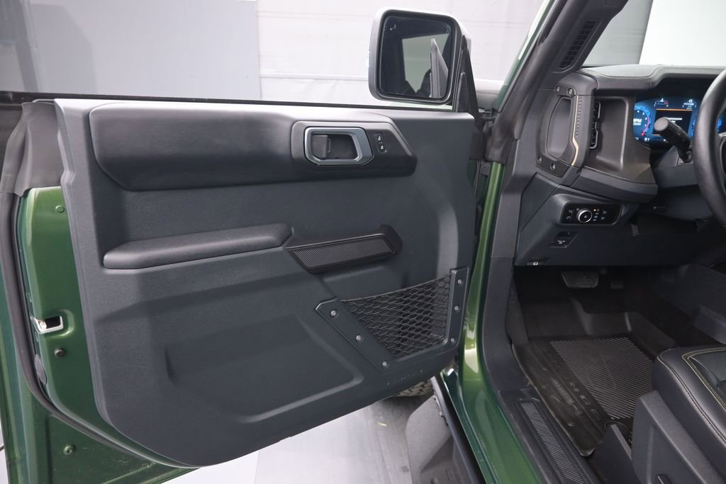 Certified 2025 Ford Bronco Badlands AWD/4WD image 12