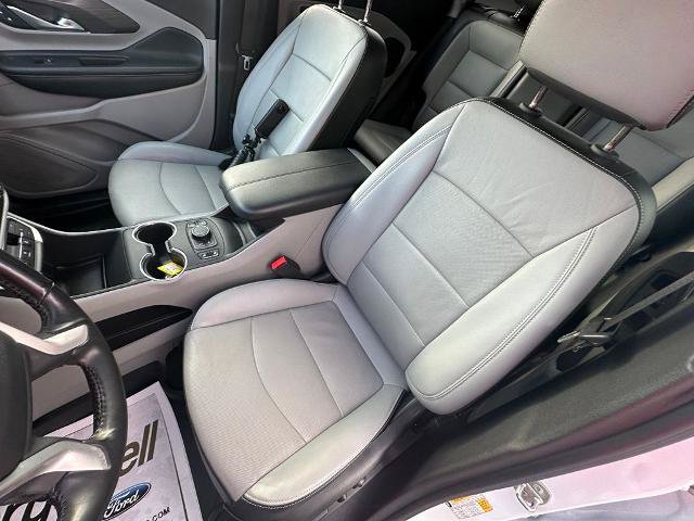 Used 2022 GMC Terrain SLT w/ LPO, Floor Liner Package FWD image 11