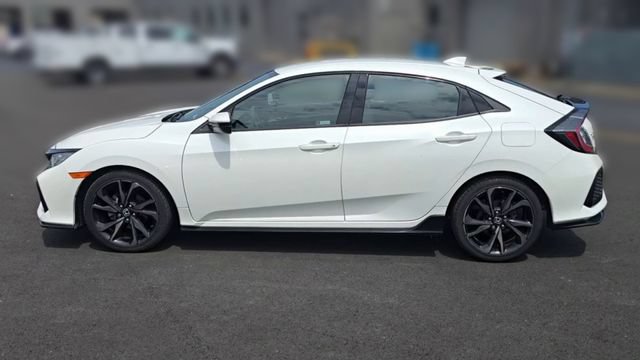 Used 2018 Honda Civic Sport image 6