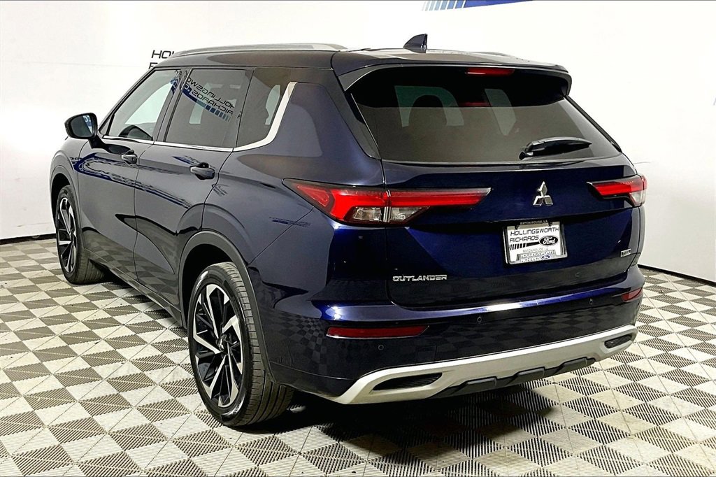Used 2022 Mitsubishi Outlander SEL image 8