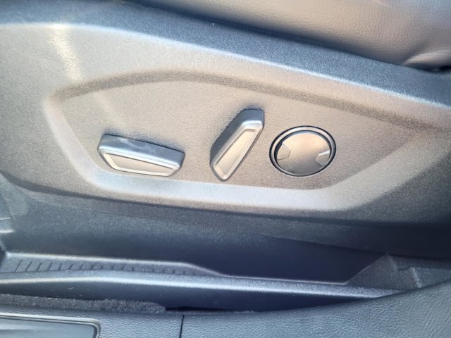 Certified 2024 Ford Edge SEL AWD/4WD image 11