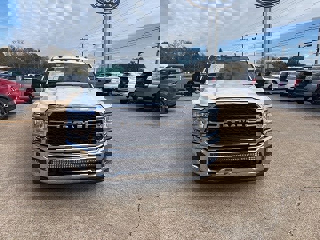 Used 2022 RAM 3500 Tradesman image 4