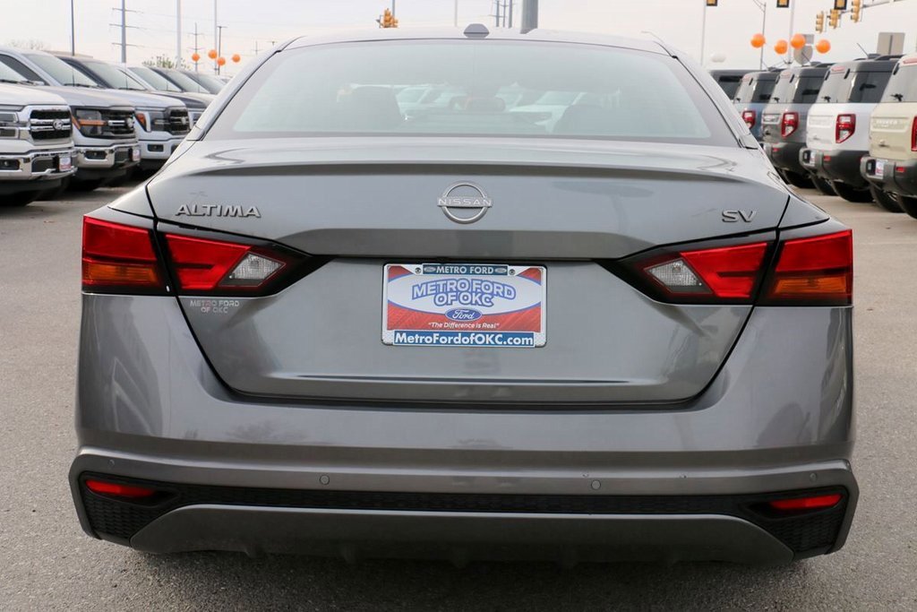 Used 2023 Nissan Altima 2.5 SV image 6