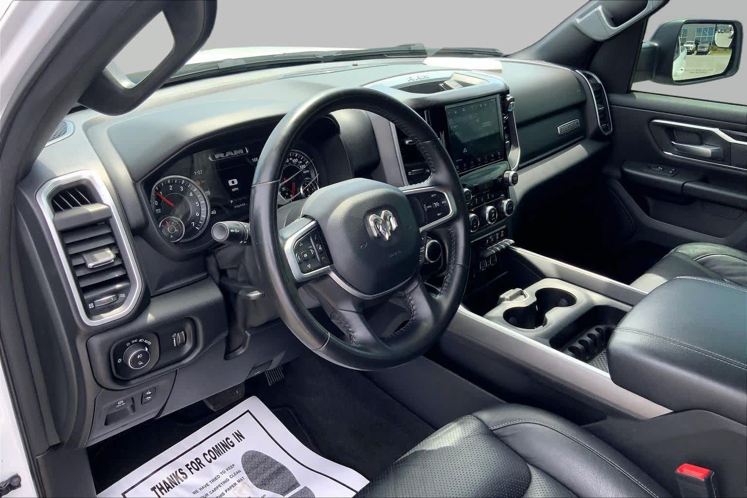 Used 2022 RAM 1500 Big Horn w/ Night Edition RWD image 18