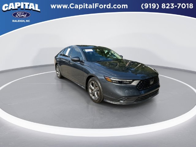 Used 2023 Honda Accord EX image 2