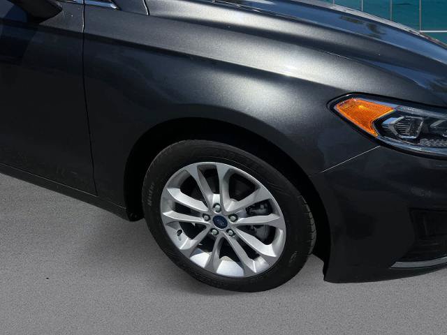 Certified 2020 Ford Fusion SEL FWD image 9