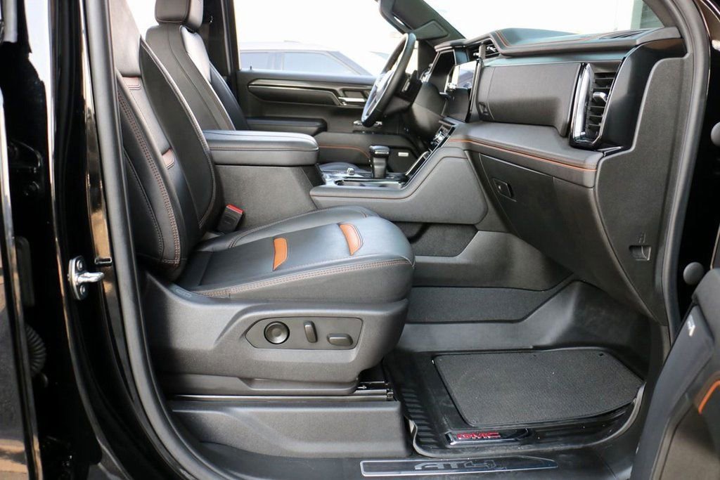 Used 2023 GMC Sierra 1500 AT4 w/ Technology Package image 37