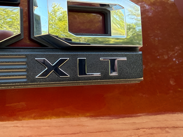 Certified 2017 Ford F150 XLT w/ XTR Package AWD/4WD image 14