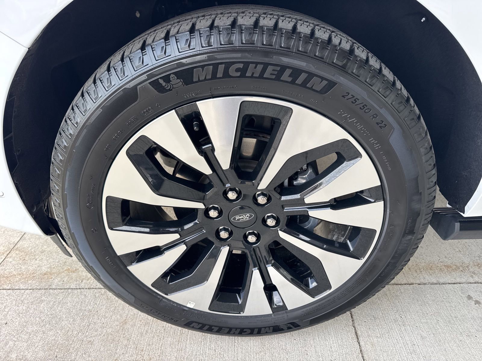 Certified 2025 Ford Expedition Platinum w/ Driver's Package image 18