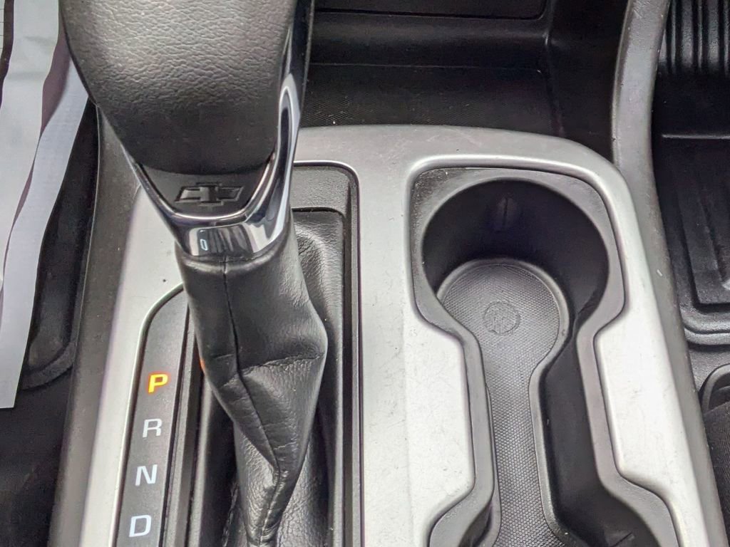 Used 2022 Chevrolet Colorado LT w/ Fleet Safety Package image 19