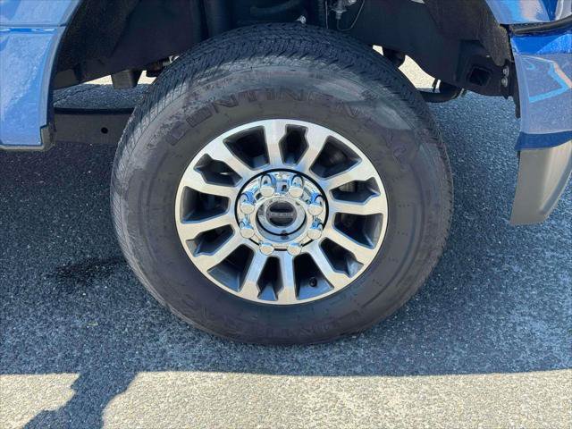 Certified 2022 Ford F350 Lariat AWD/4WD image 9
