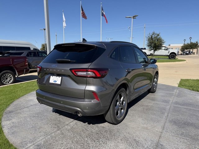 Certified 2023 Ford Escape ST-Line w/ Tech Pack #1 image 3