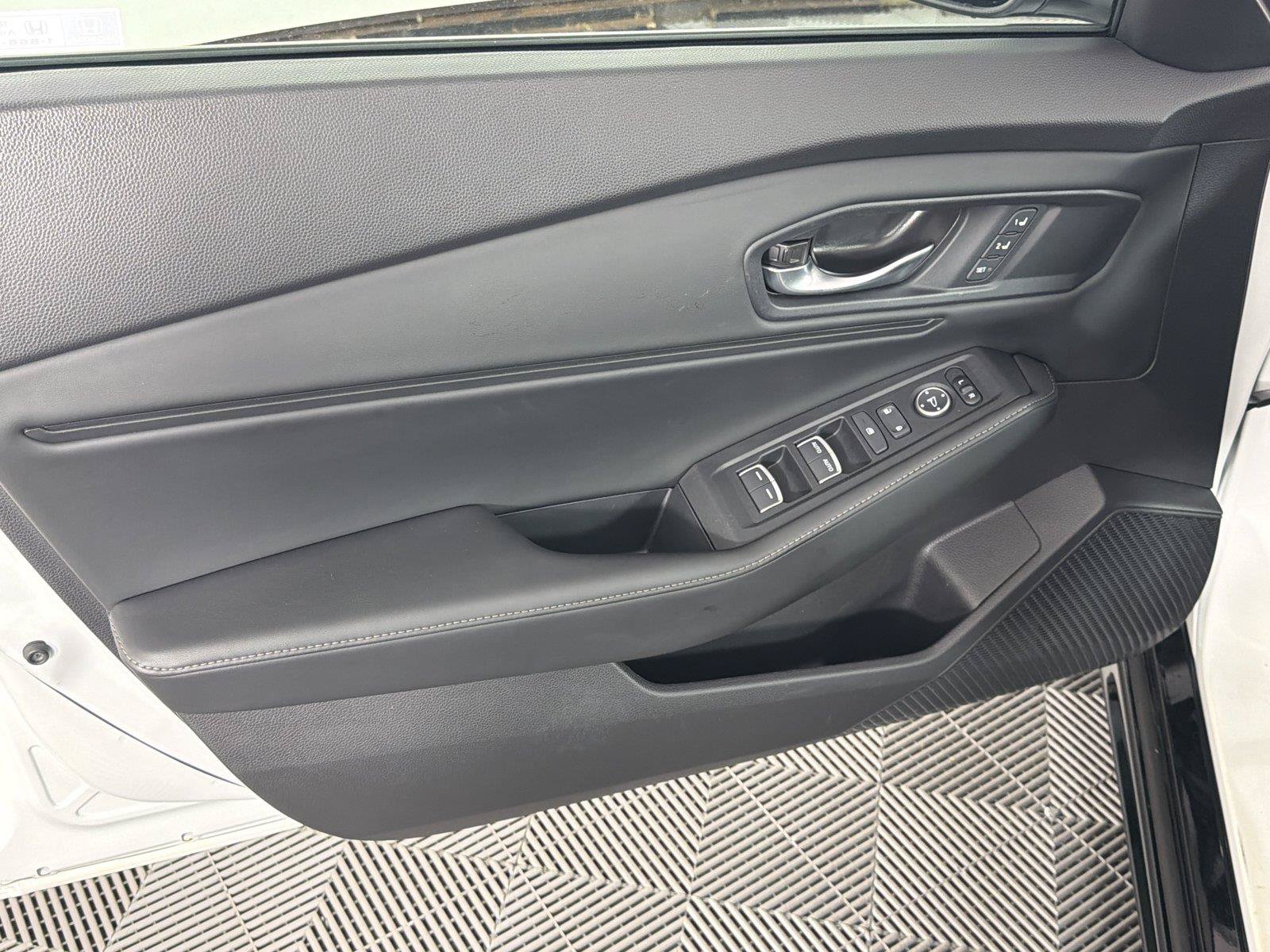 Used 2024 Honda Accord Sport image 10