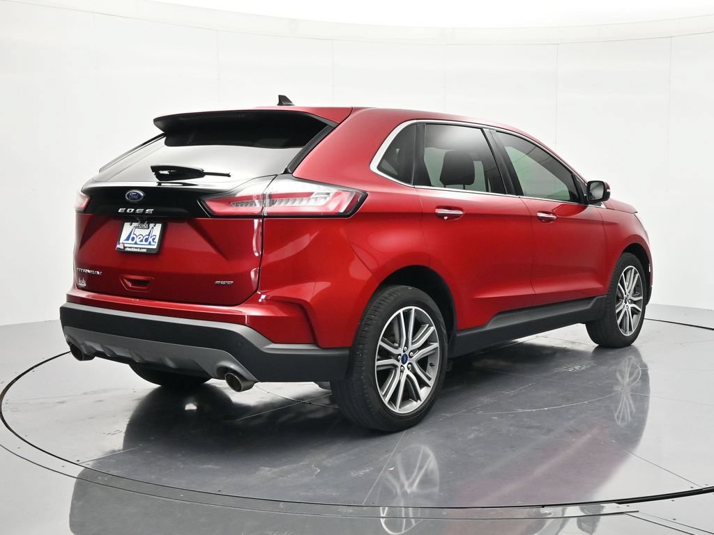 Certified 2022 Ford Edge Titanium AWD/4WD image 5