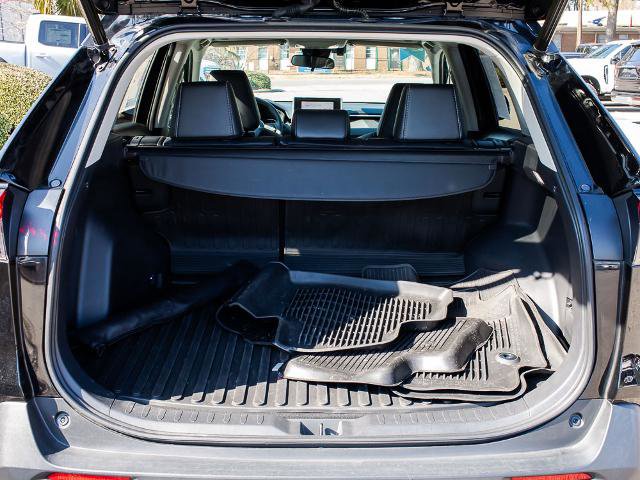 Used 2023 Toyota RAV4 XLE Premium image 22