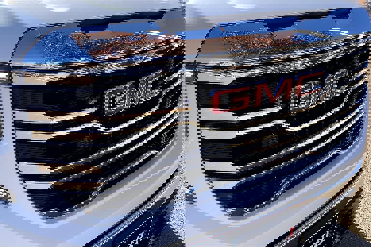 Used 2022 GMC Sierra 1500 SLT w/ SLT Convenience Package image 29