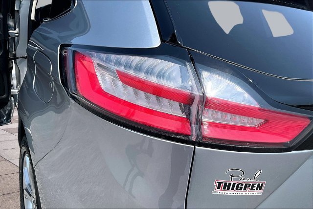 Certified 2024 Ford Edge Titanium AWD/4WD image 33