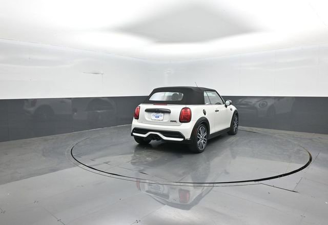 Used 2024 MINI Cooper S FWD image 7