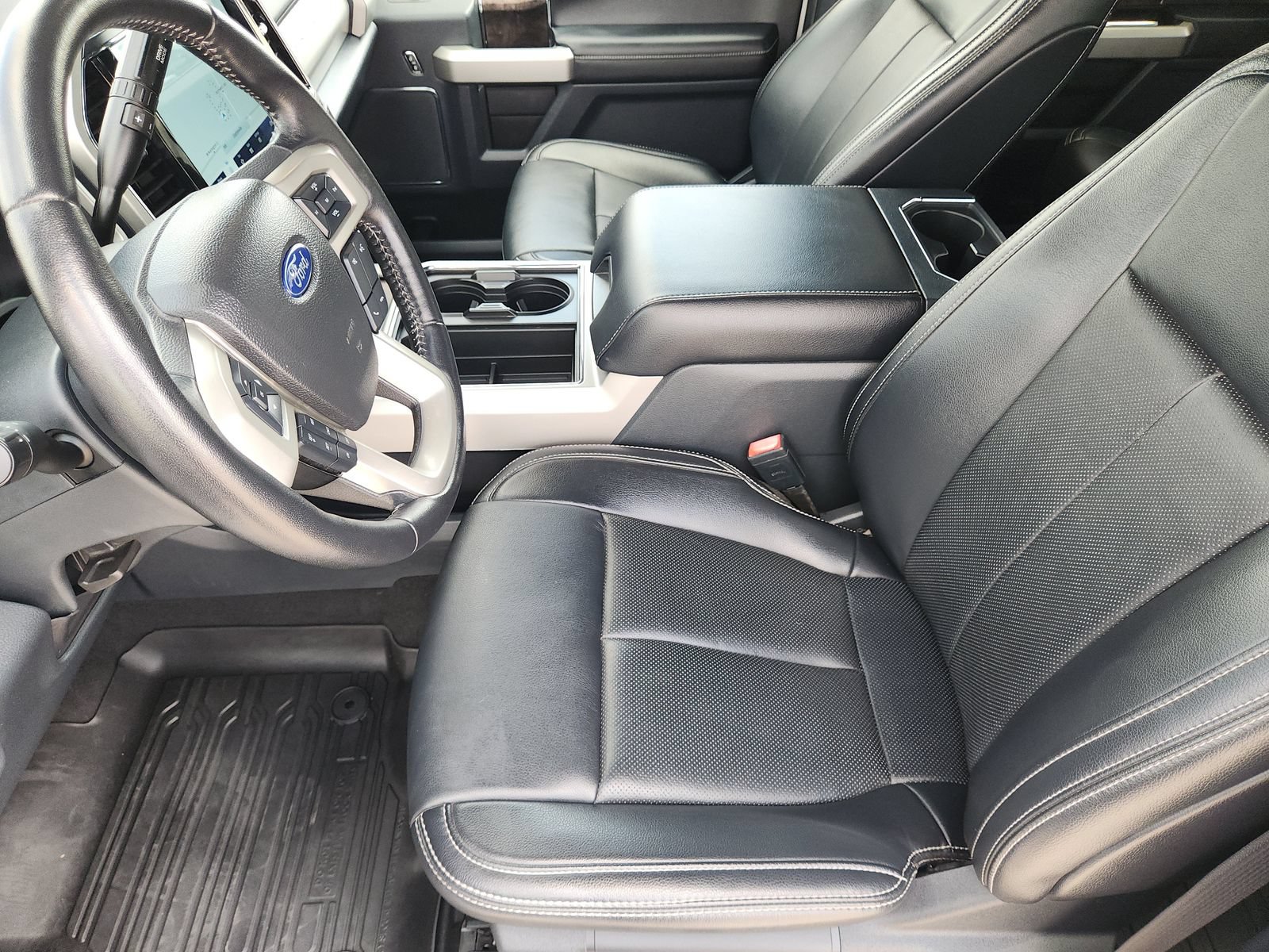 Certified 2022 Ford F250 Lariat w/ Lariat Value Package AWD/4WD image 16