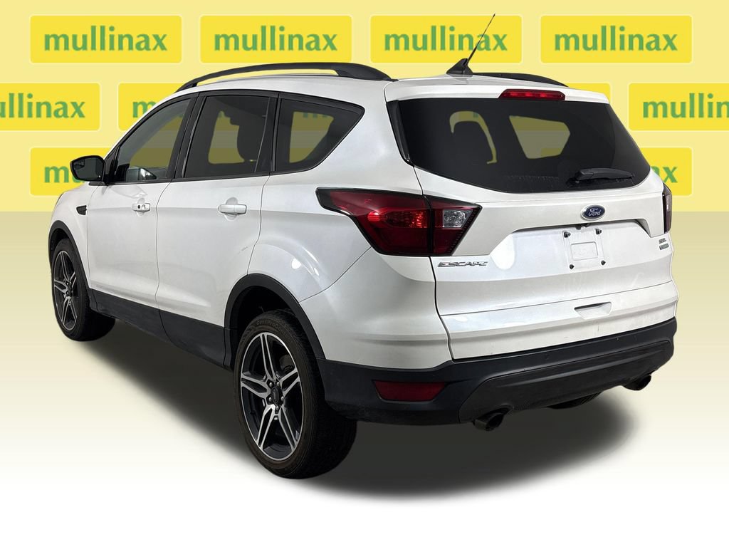 Certified 2019 Ford Escape SEL FWD image 9