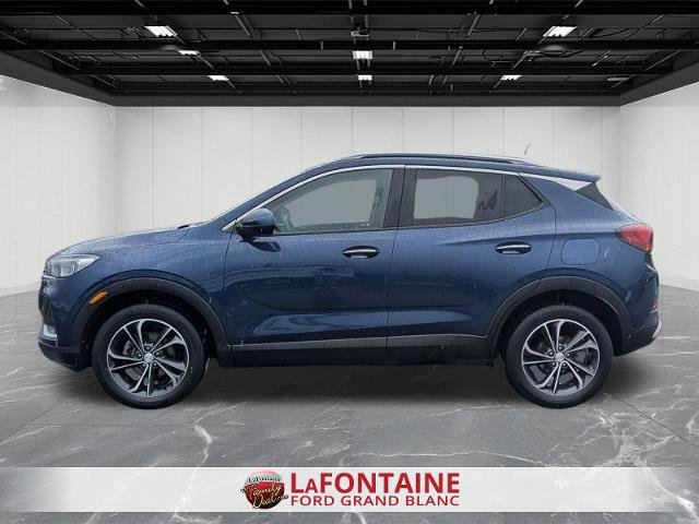Used 2023 Buick Encore GX Select AWD/4WD image 2