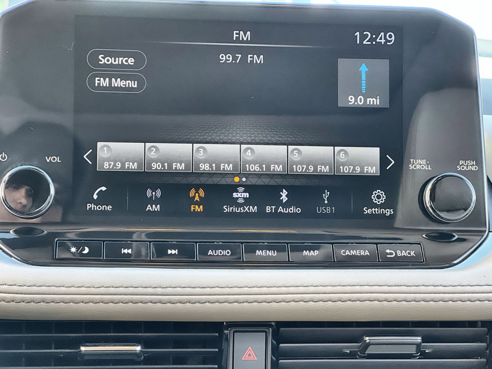 Used 2023 Nissan Rogue SL w/ SL Premium Package image 18