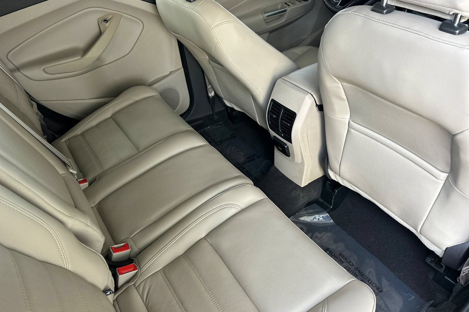 Certified 2018 Ford Escape Titanium FWD image 18