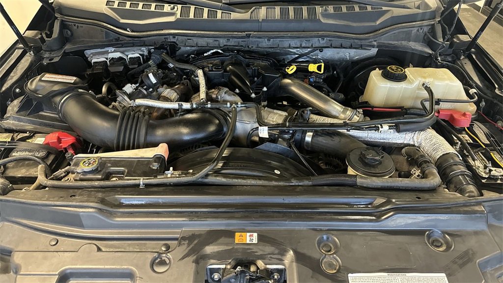 Certified 2017 Ford F350 Platinum w/ Platinum Ultimate Package image 36