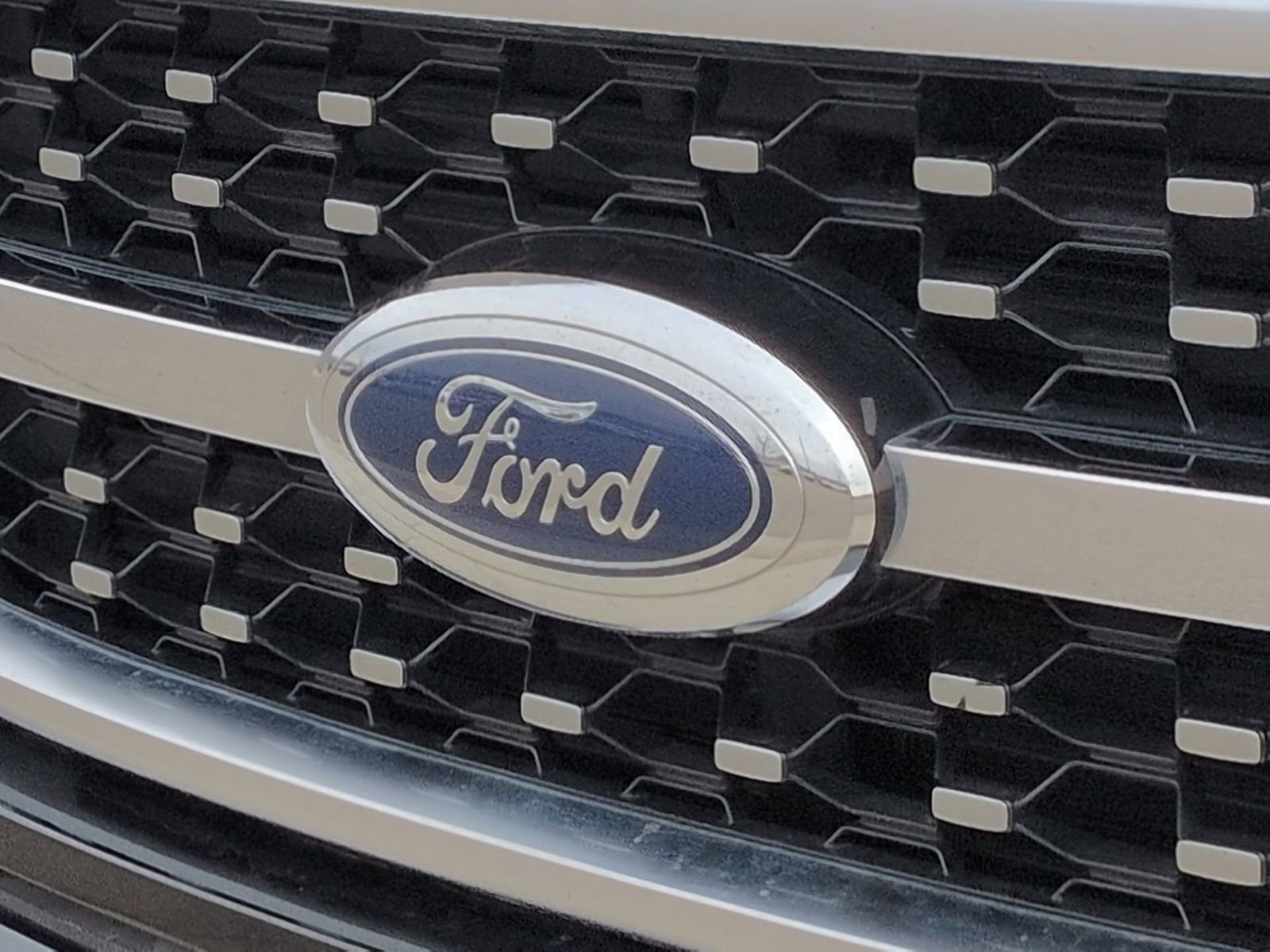 Certified 2023 Ford F150 Platinum image 14