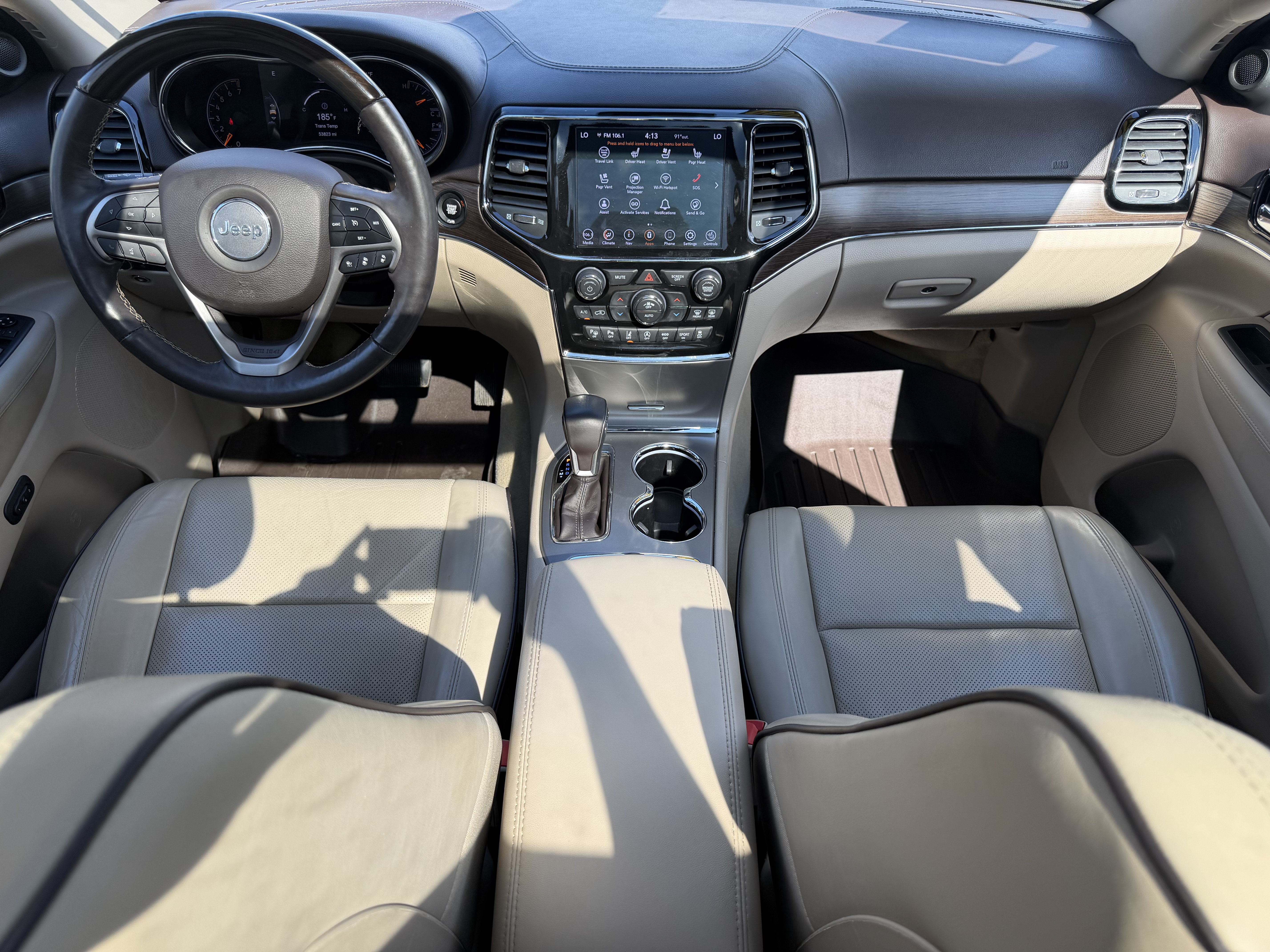 Used 2021 Jeep Grand Cherokee Overland AWD/4WD image 9