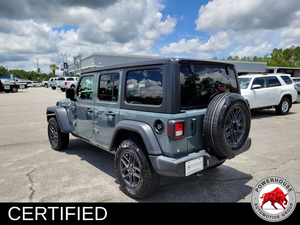 Used 2024 Jeep Wrangler Unlimited Sport AWD/4WD image 4