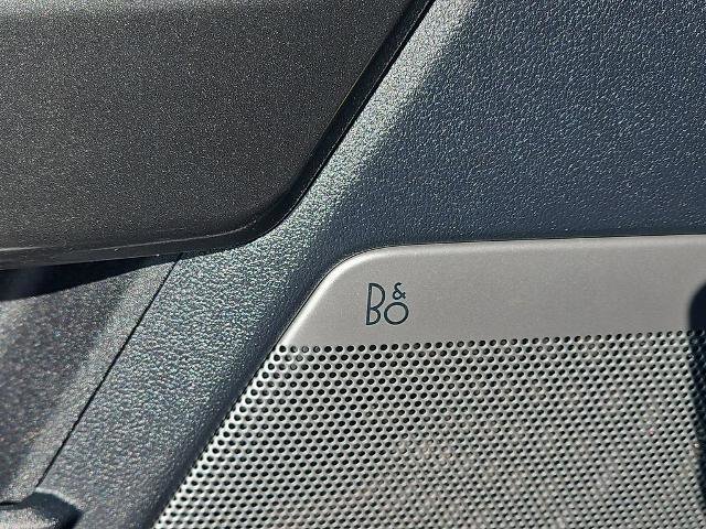 Certified 2022 Ford F150 XLT w/ Equipment Group 302A High image 15