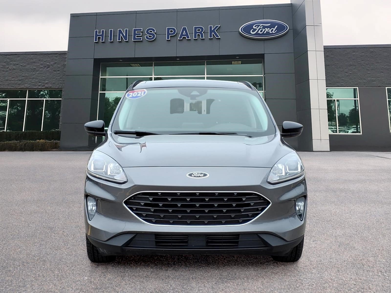 Certified 2021 Ford Escape SEL w/ SEL Stealth AWD Package image 2