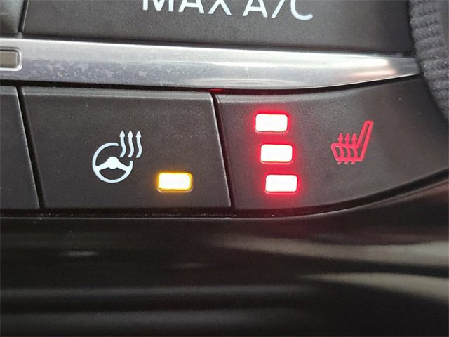 Certified 2022 Ford Escape SE w/ SE Sport Appearance Package image 11