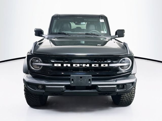 Certified 2024 Ford Bronco Outer Banks w/ Sasquatch Package AWD/4WD image 2