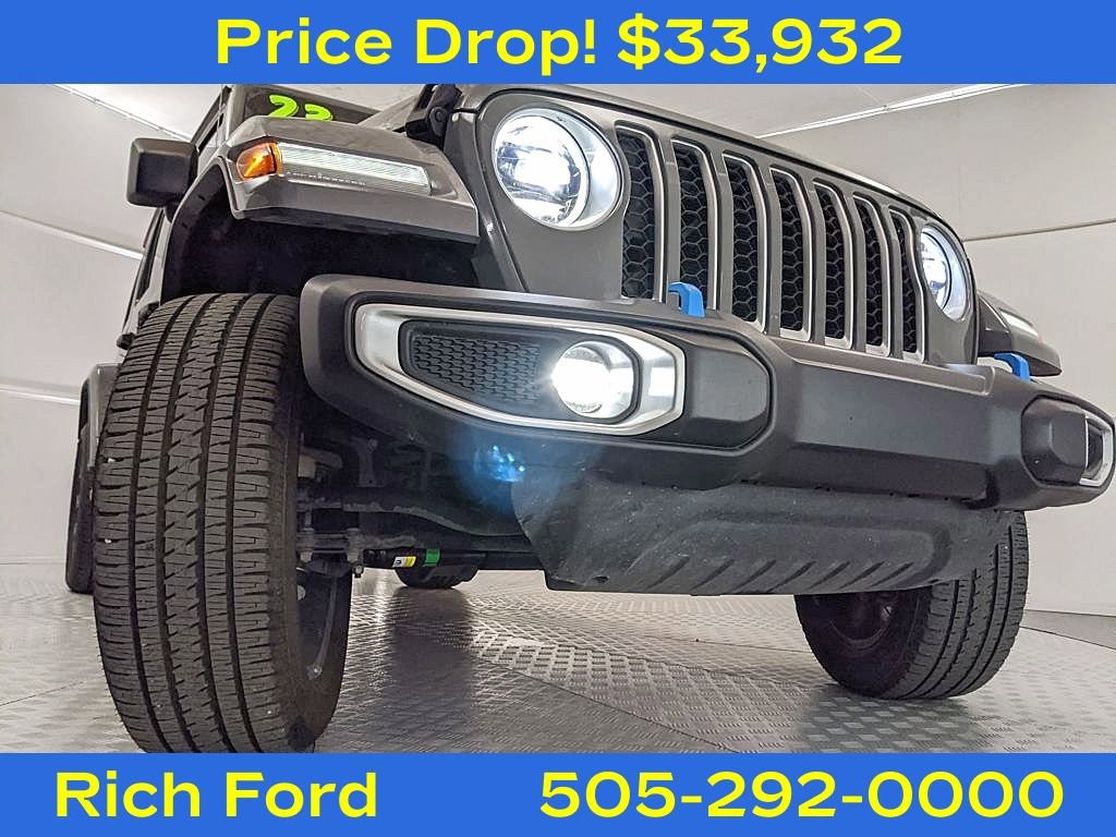 Used 2023 Jeep Wrangler Unlimited Sahara w/ Cold Weather Group image 24