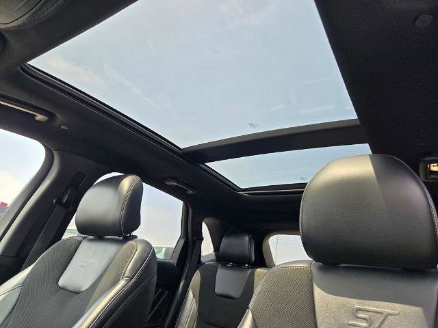 Certified 2019 Ford Edge ST AWD/4WD image 26