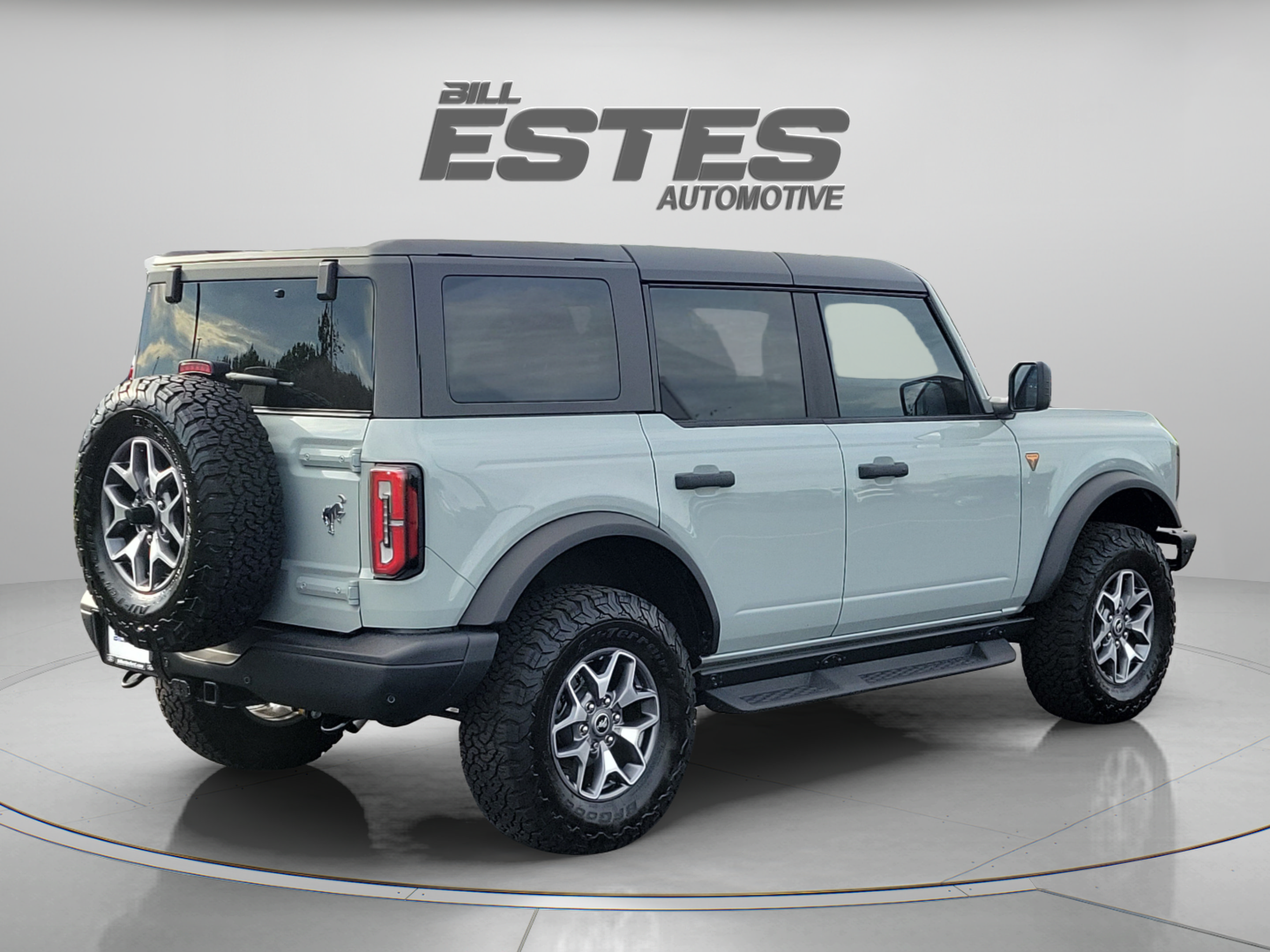Certified 2024 Ford Bronco Badlands AWD/4WD image 4