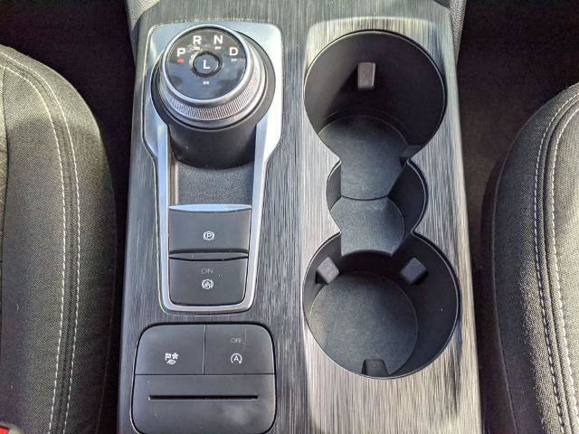 Certified 2025 Ford Escape Active AWD/4WD image 9