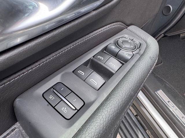 Used 2024 GMC Yukon Denali AWD/4WD image 20