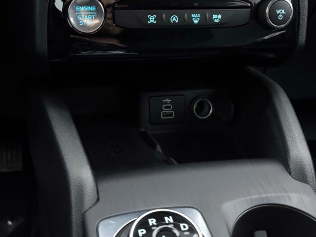 Certified 2025 Ford Escape Platinum image 18
