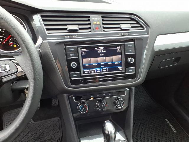 Used 2020 Volkswagen Tiguan S image 8
