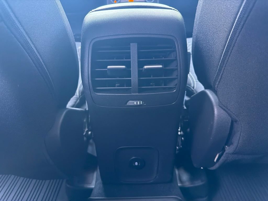 Certified 2023 Ford Escape Active AWD/4WD image 40
