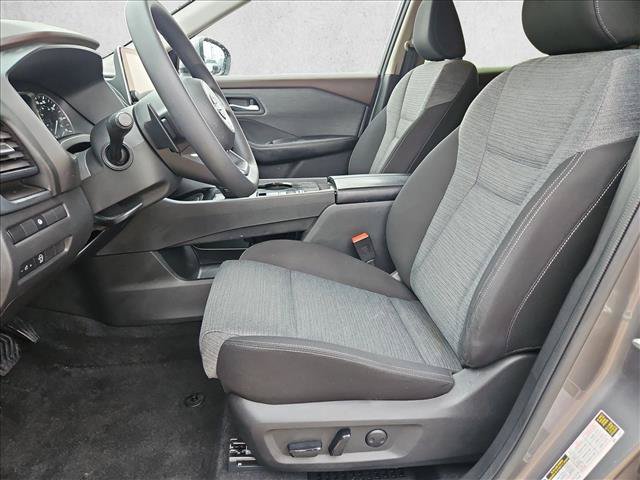 Used 2023 Nissan Rogue SV FWD image 15