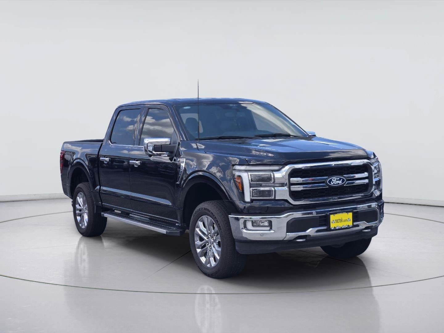 Certified 2024 Ford F150 Lariat AWD/4WD image 4