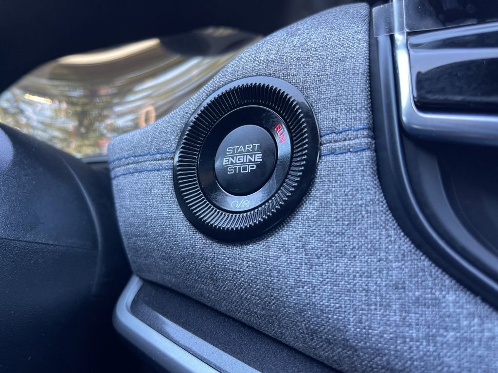 Used 2024 Jeep Compass Latitude image 13