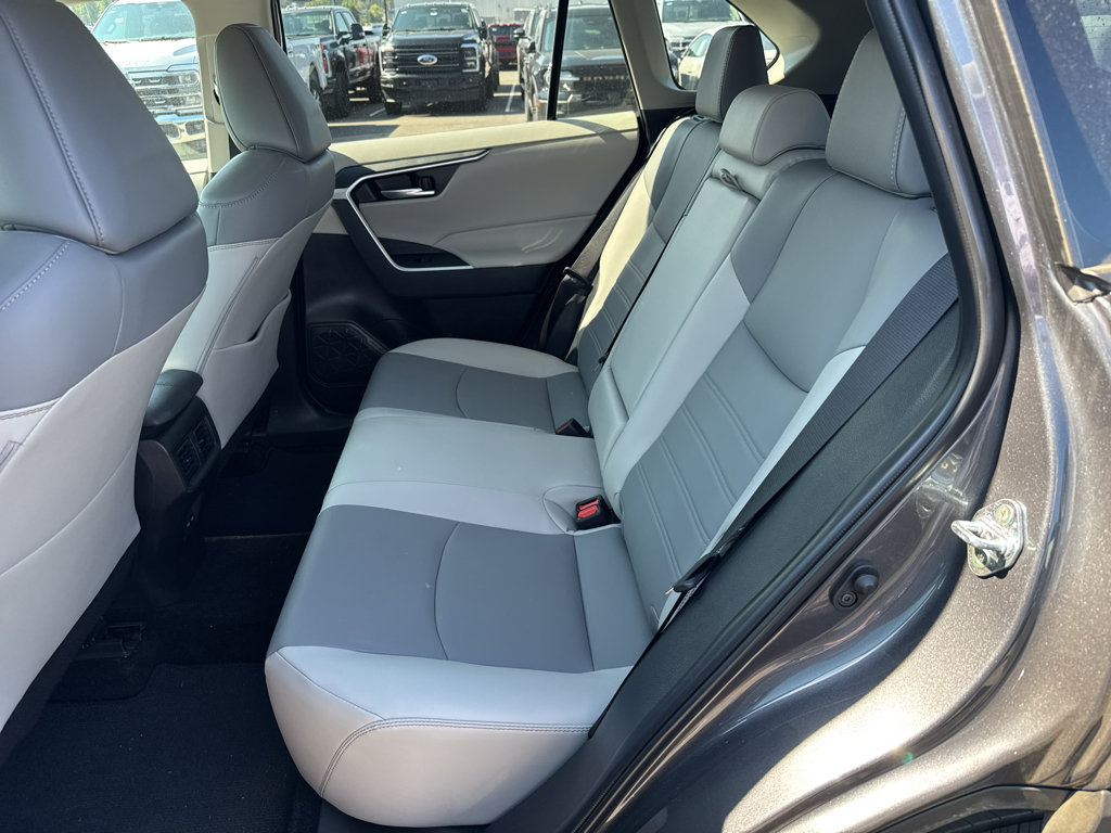 Used 2025 Toyota RAV4 XLE Premium w/ Weather Package AWD/4WD image 9