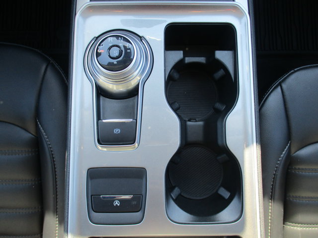 Certified 2024 Ford Edge SEL w/ Convenience Package AWD/4WD image 18