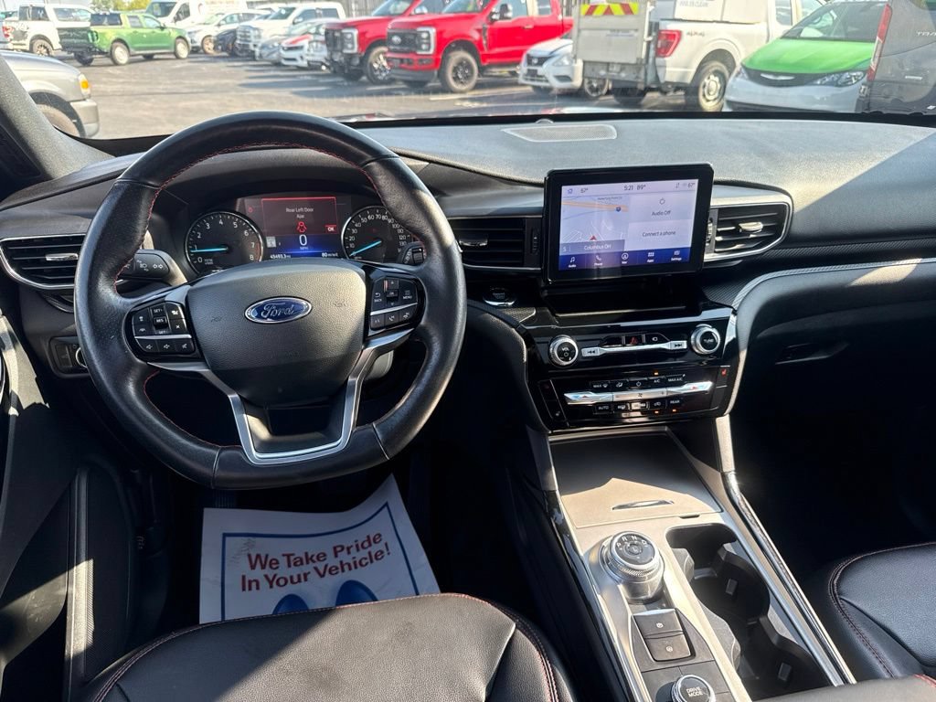 Certified 2023 Ford Explorer ST-Line AWD/4WD image 13